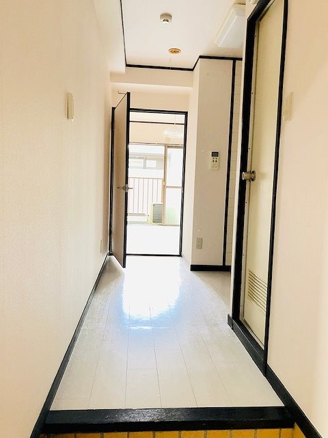 寿美屋マンション 写真は別号室参考写真です。
