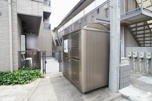 RINASCENTE 外観画像