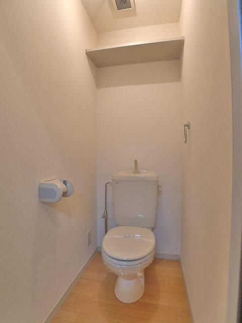 パインセピア トイレ