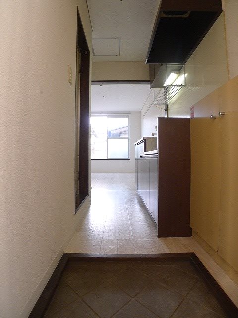 ジュネス沼袋 玄関