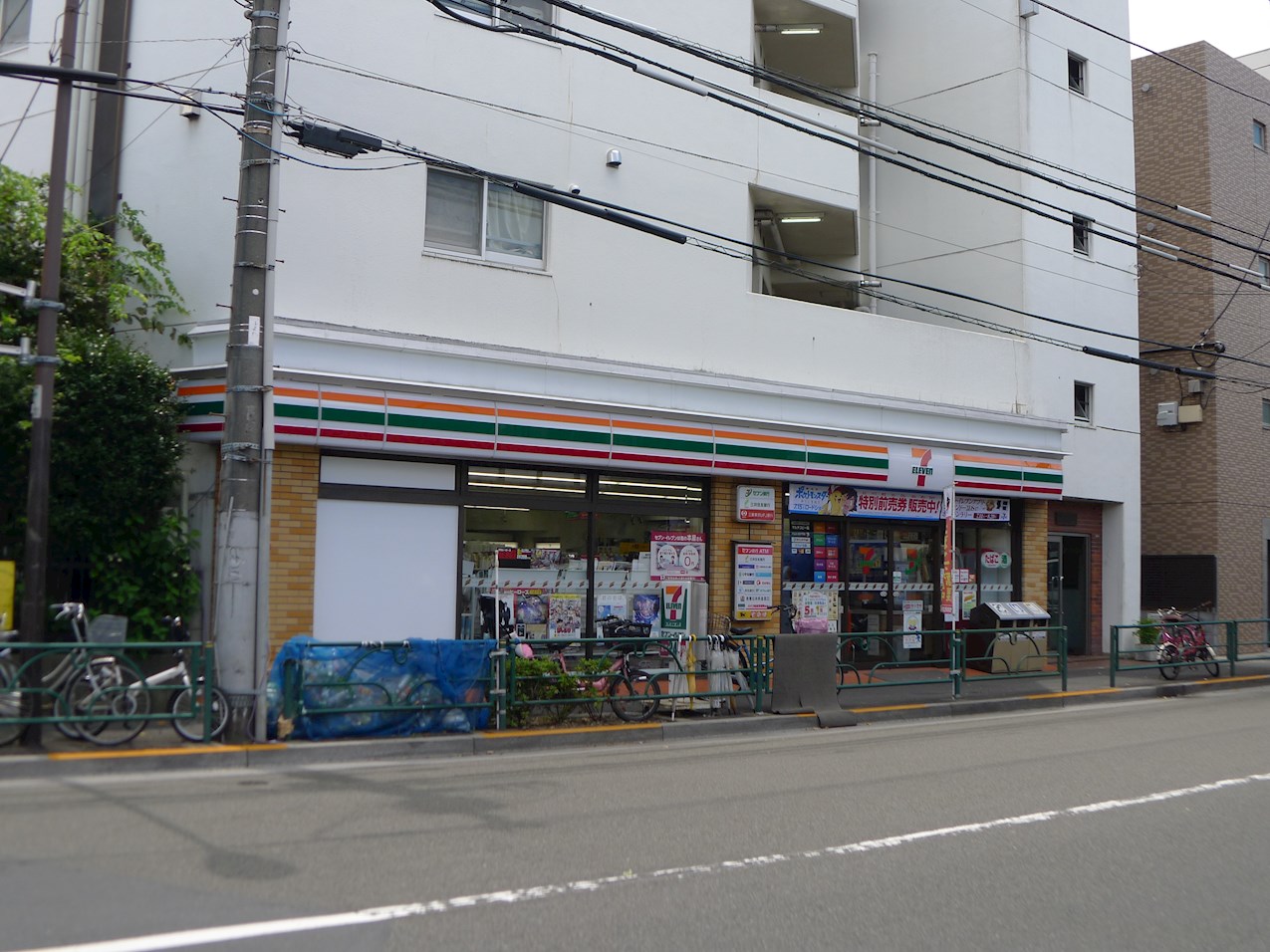 ヴィラピネド コンビ二：ｾﾌﾞﾝｲﾚﾌﾞﾝ 阿佐谷北5丁目店　313m