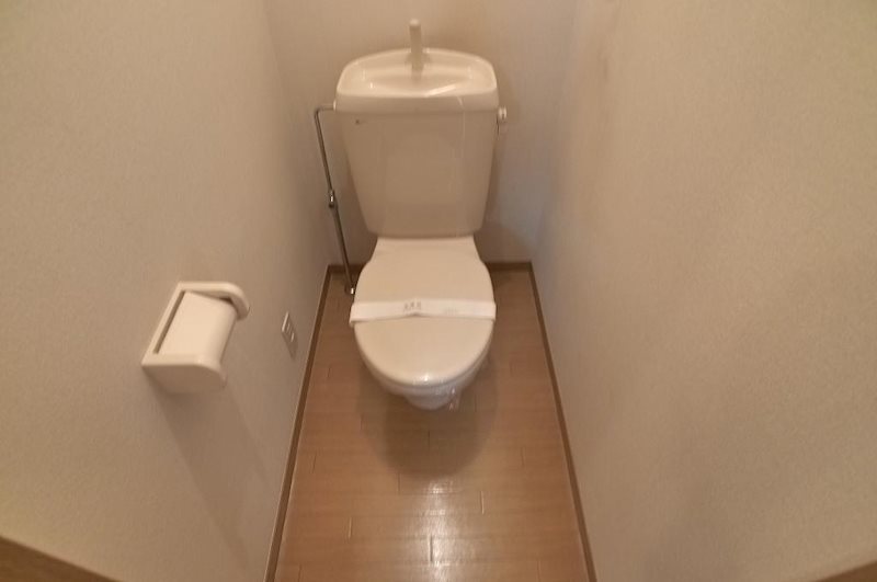 パインアレイ トイレ
